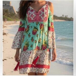 Miss June Paris cold shoulder floral boho dress o/s